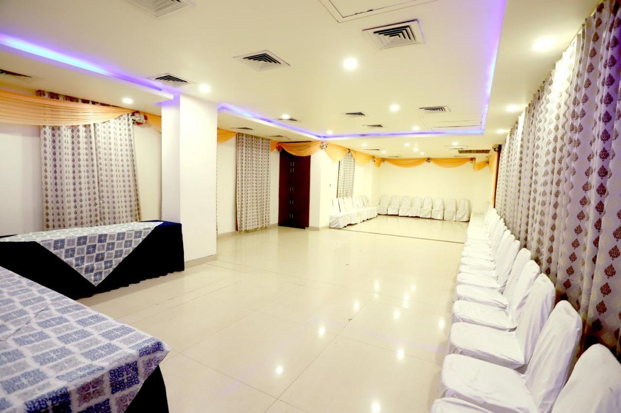 Hotel Blue Pearl โบปาล ภายนอก รูปภาพ
