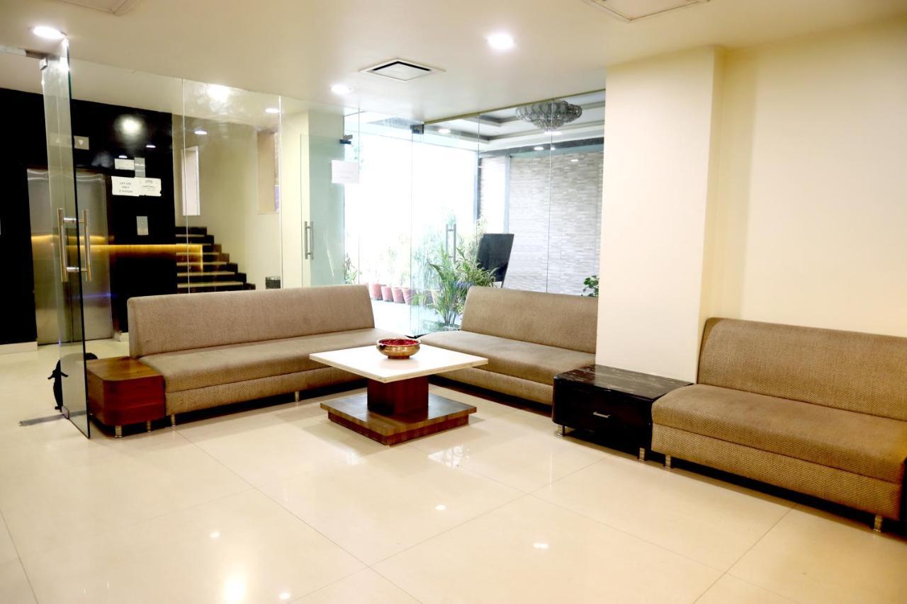 Hotel Blue Pearl โบปาล ภายนอก รูปภาพ