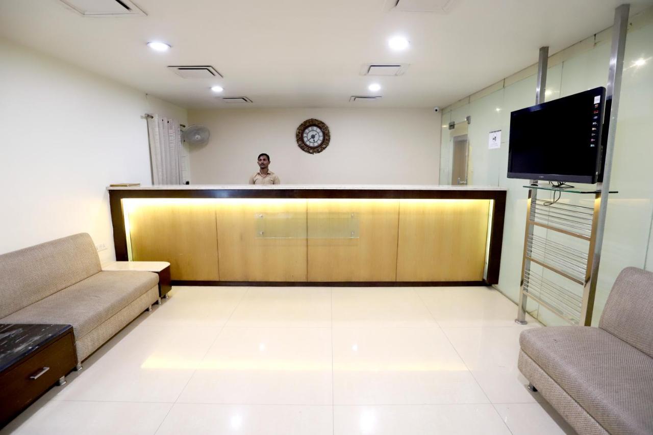Hotel Blue Pearl โบปาล ภายนอก รูปภาพ