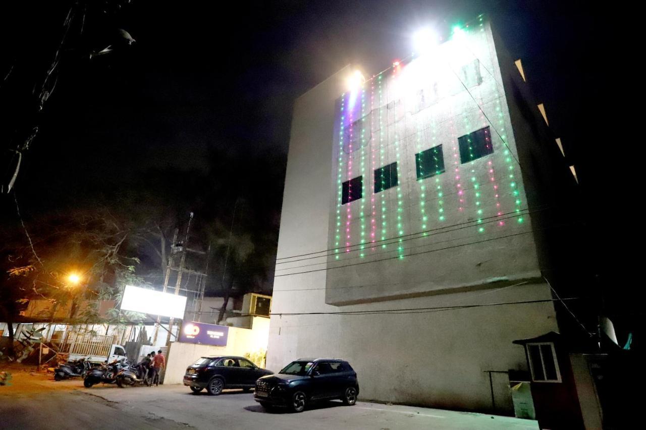 Hotel Blue Pearl โบปาล ภายนอก รูปภาพ