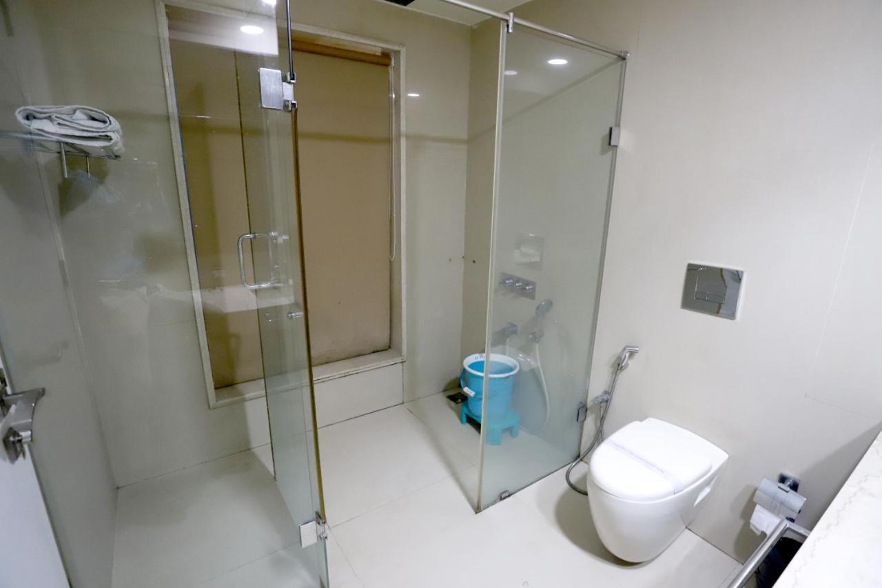Hotel Blue Pearl โบปาล ภายนอก รูปภาพ