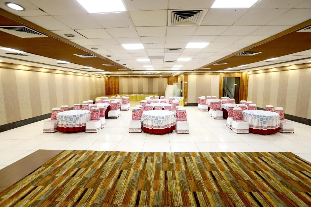 Hotel Blue Pearl โบปาล ภายนอก รูปภาพ